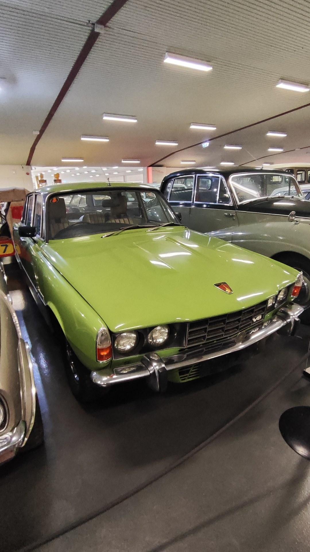 Rover 3500 P6B