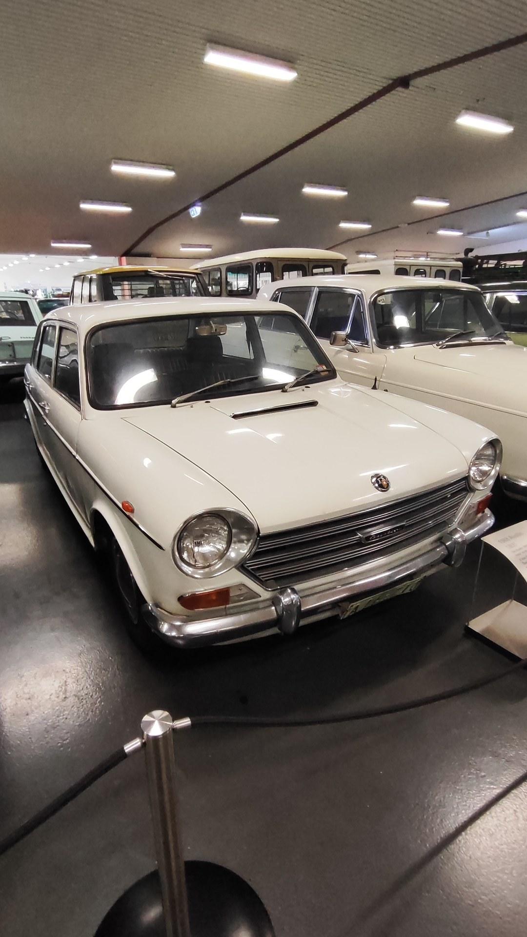 Austin 1800