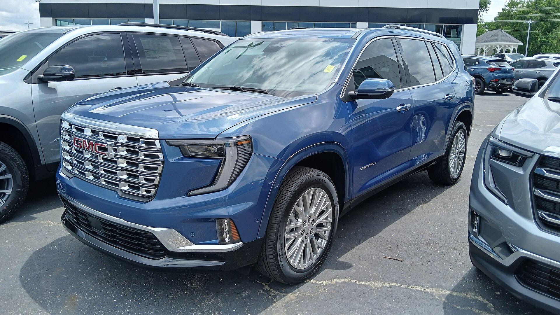 Holden Acadia