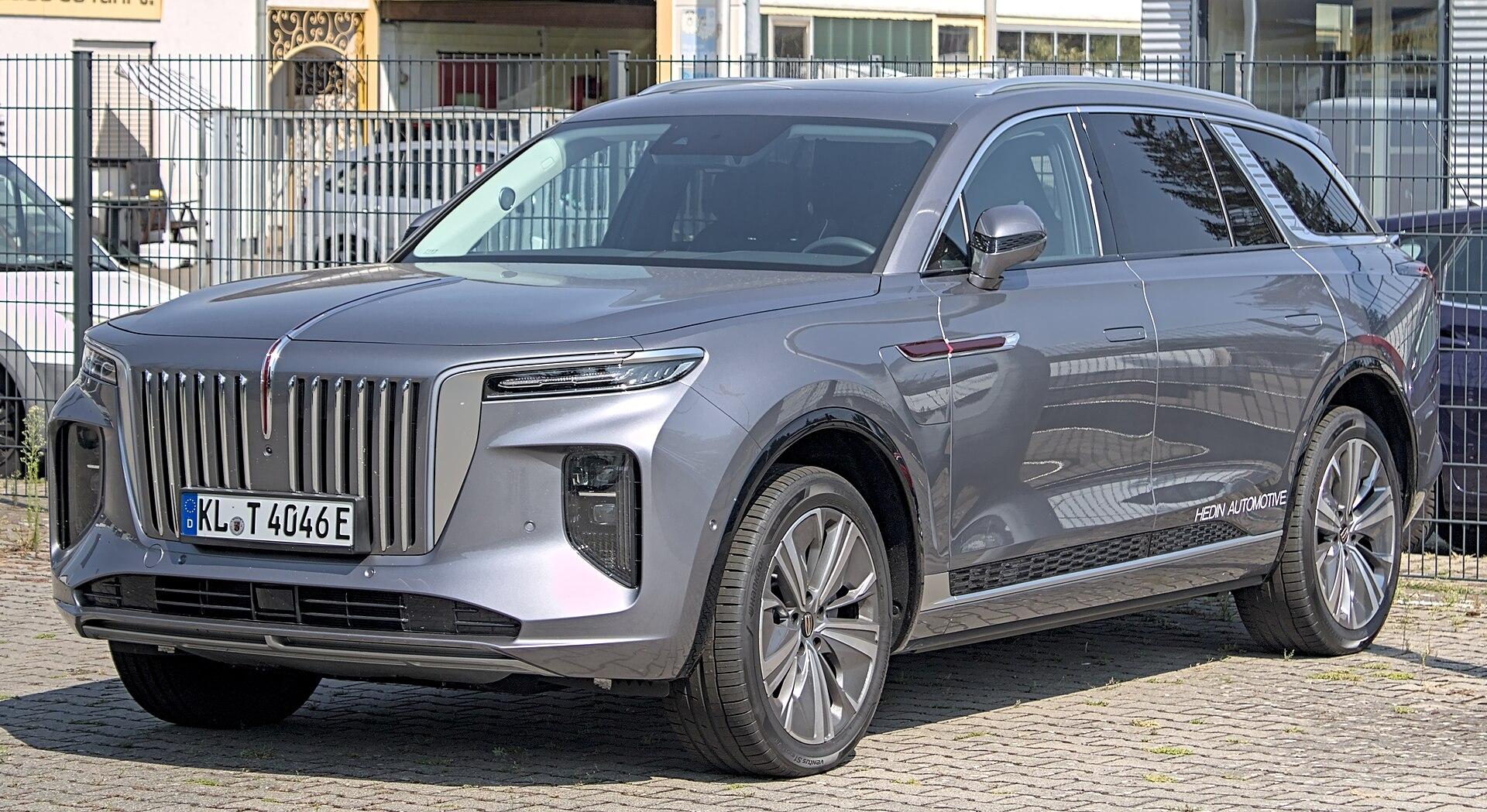 Hongqi E-HS9