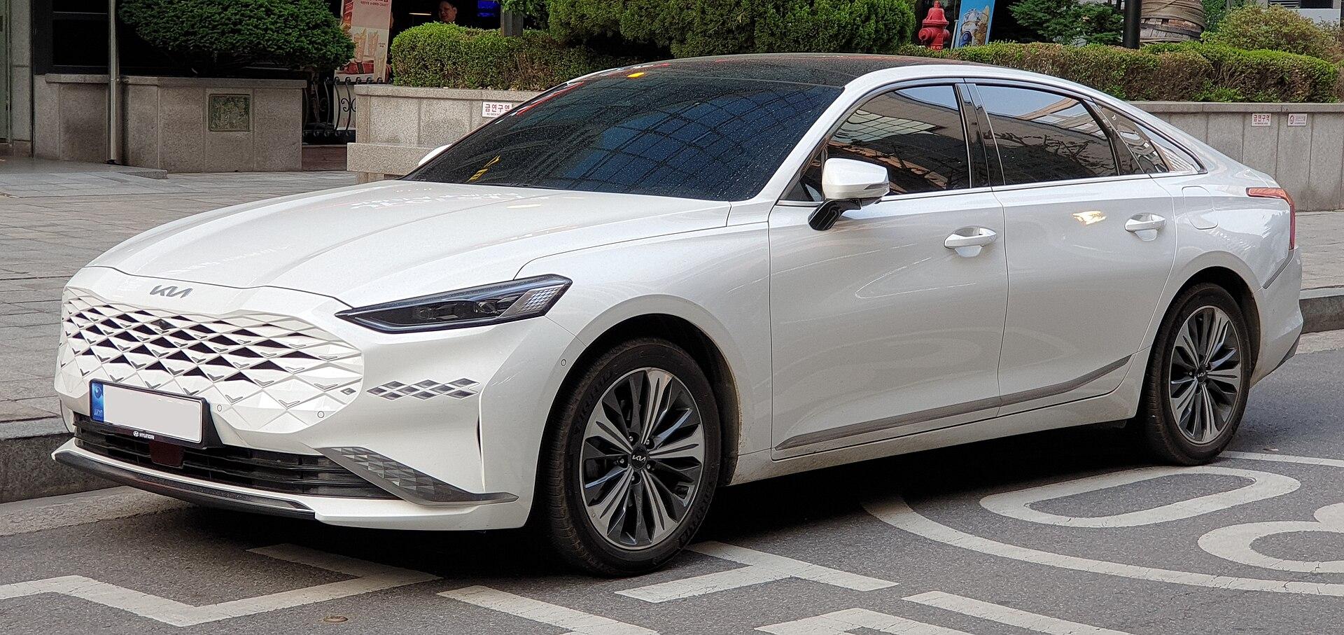 Kia K8