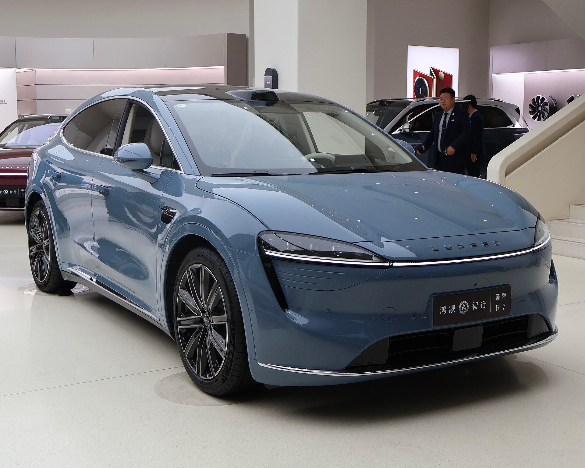 Luxeed R7