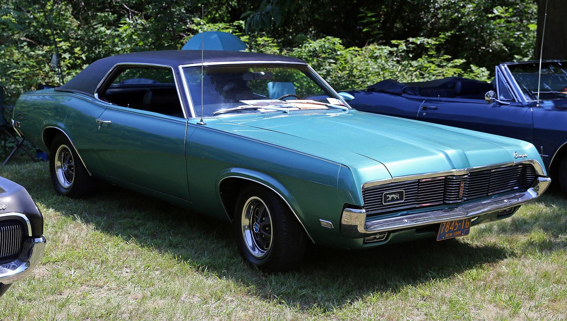 Mercury Cougar