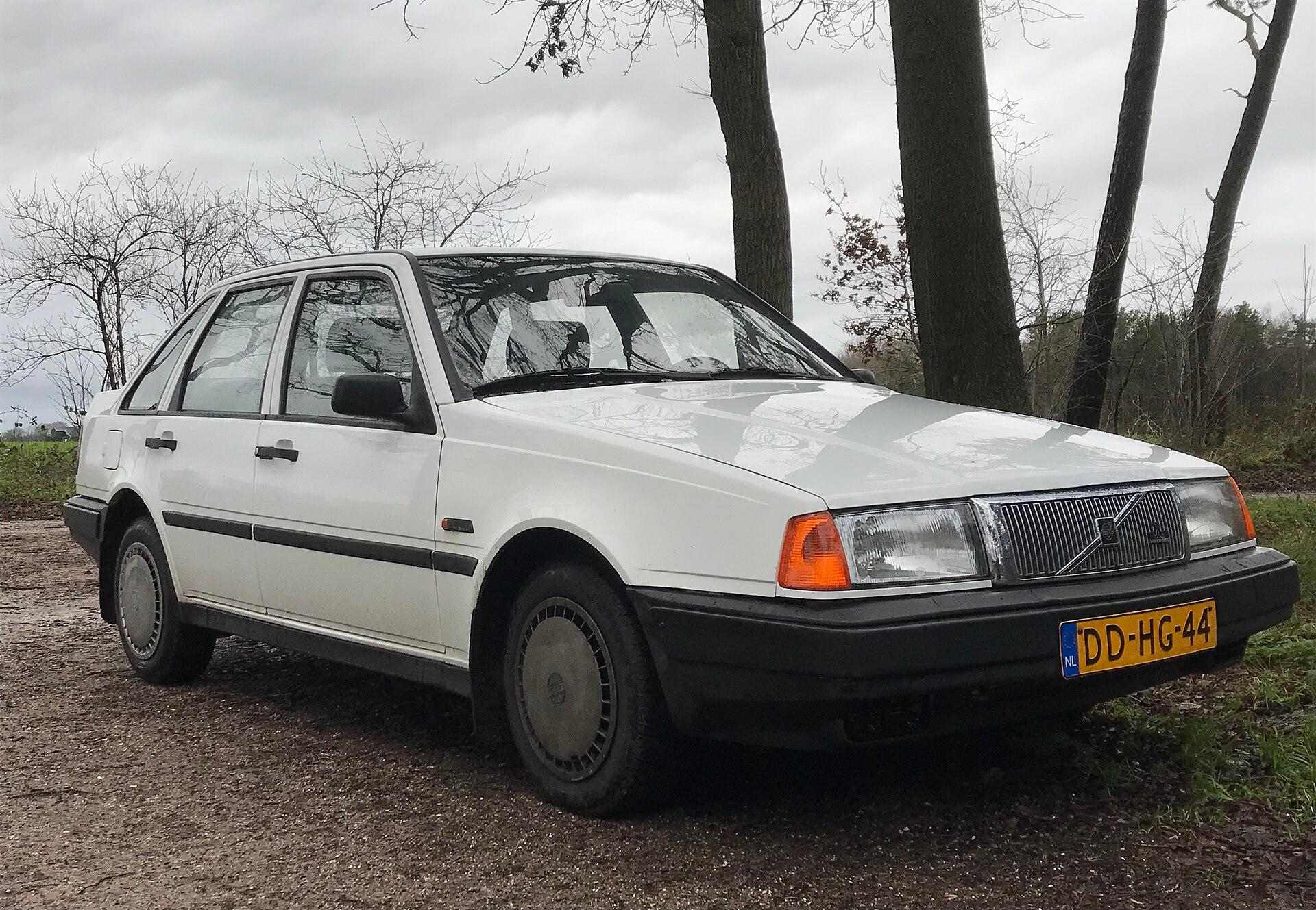 Volvo 460