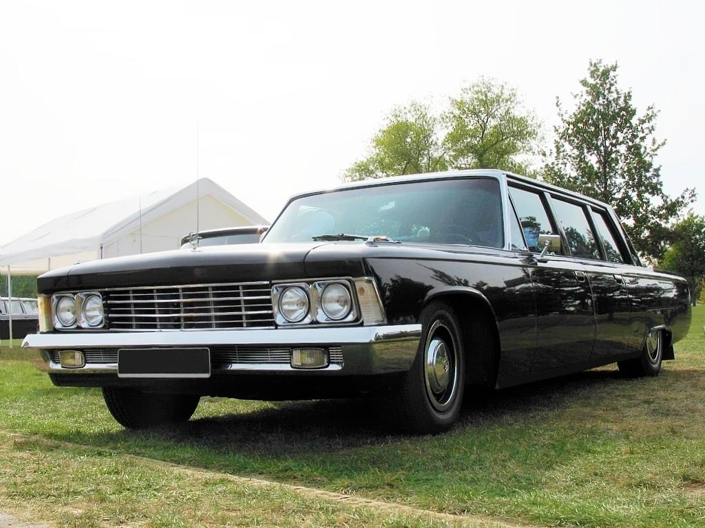 ZIL 114