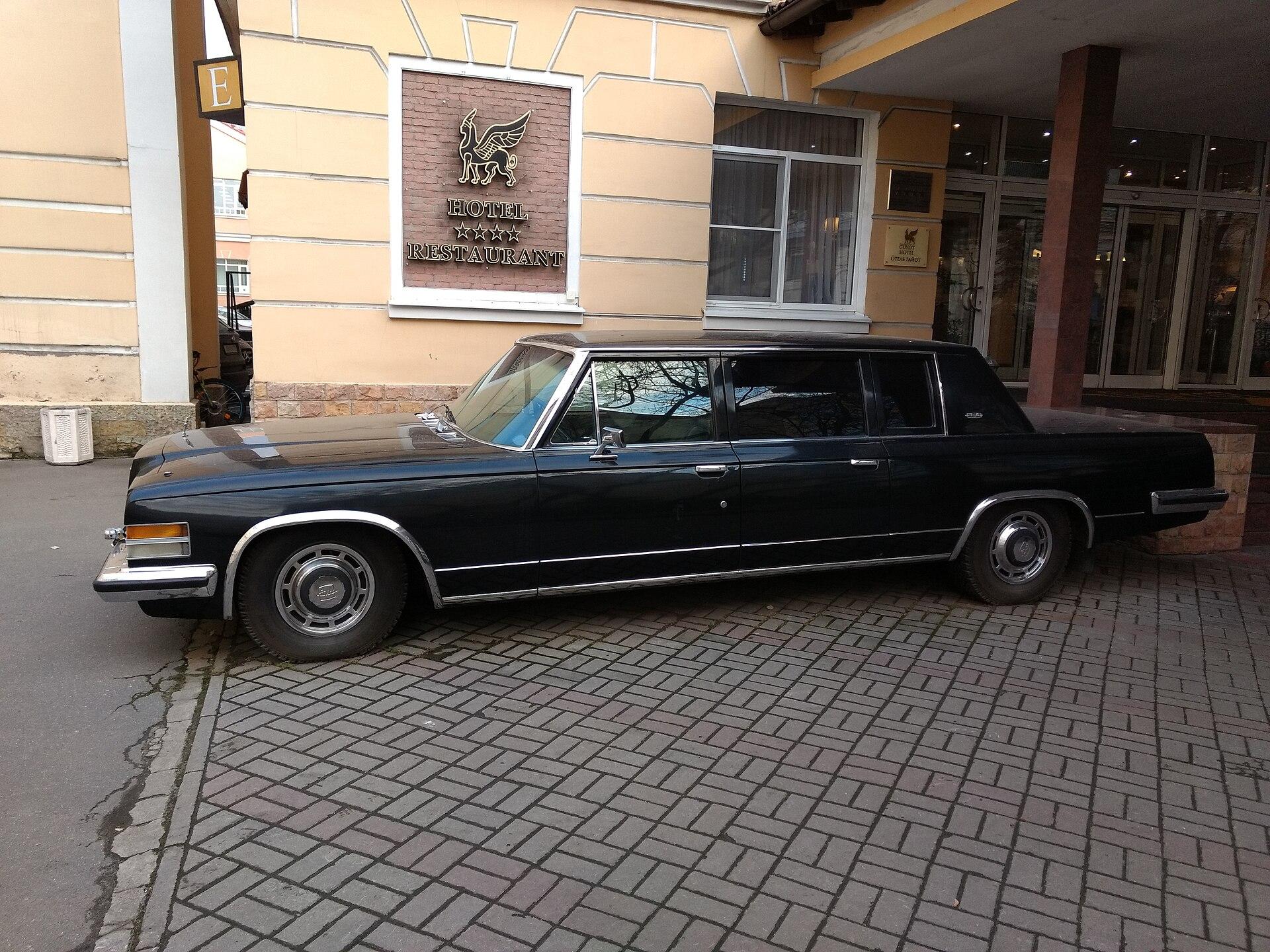 ZIL 4104