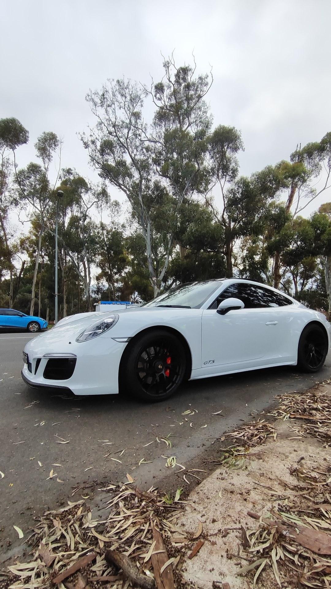Porsche 911 991 GTS 3.8