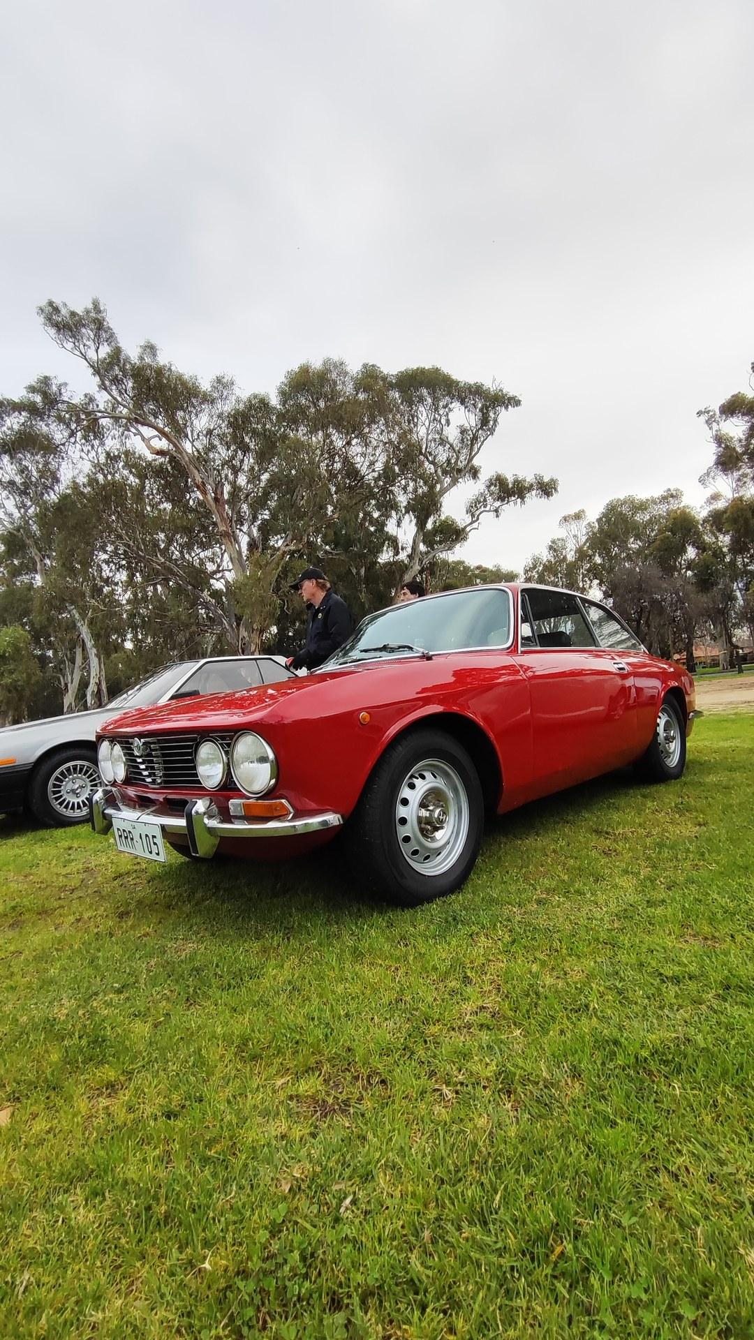 Alfa Romeo Giulia 105 GTV