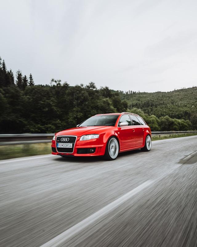 Audi RS4 B7
