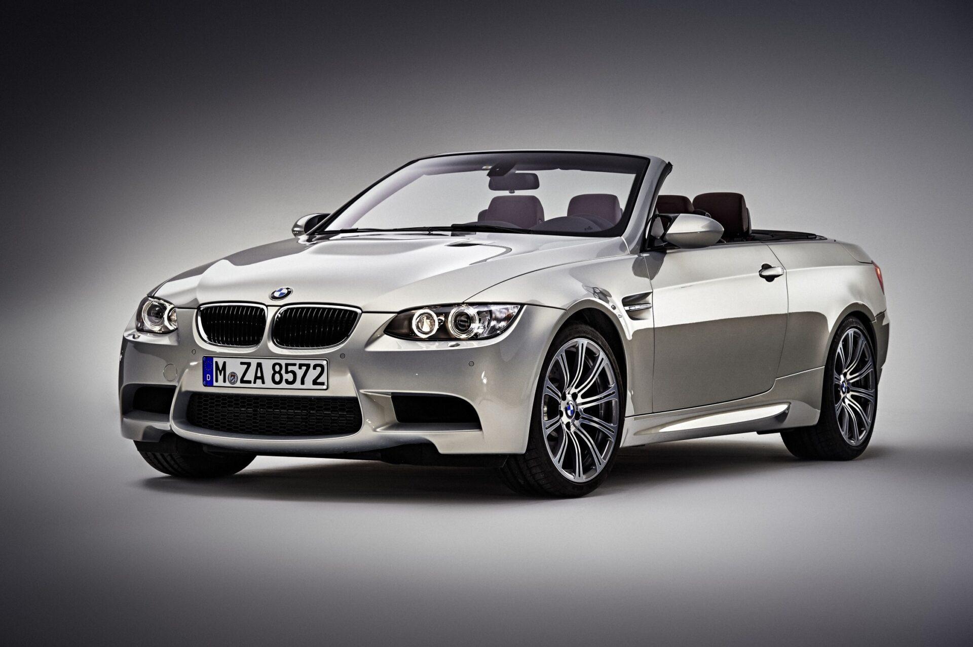E93