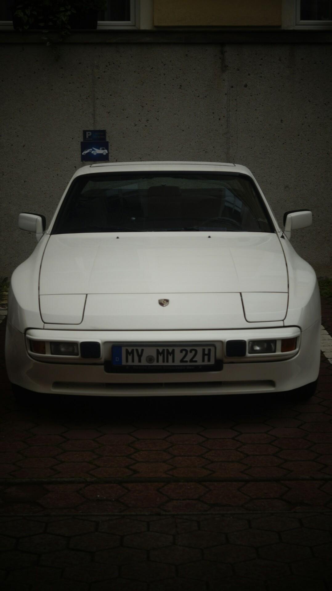 944