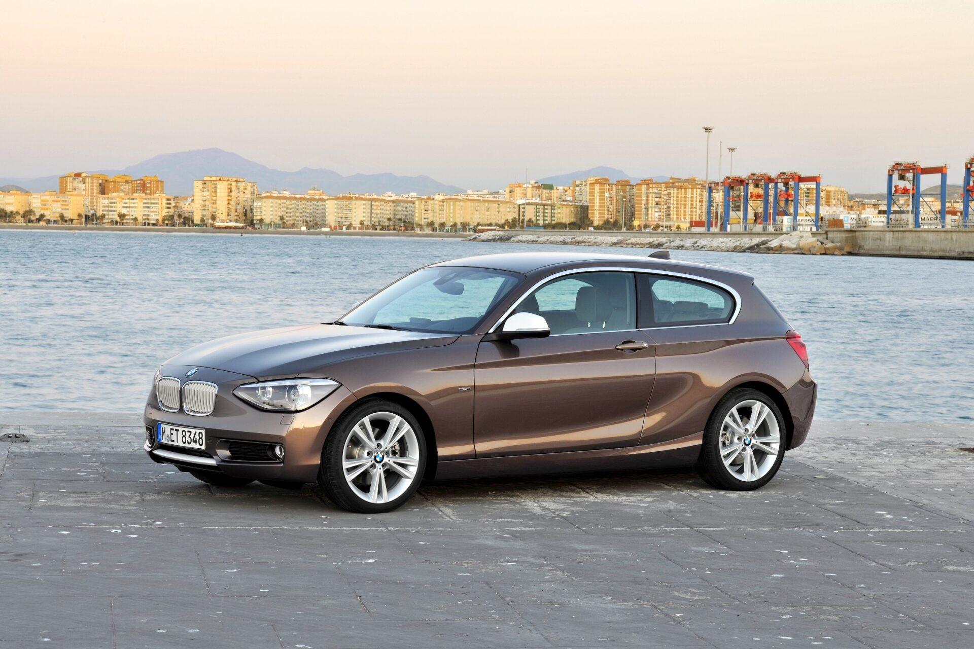 BMW 1 Series F21