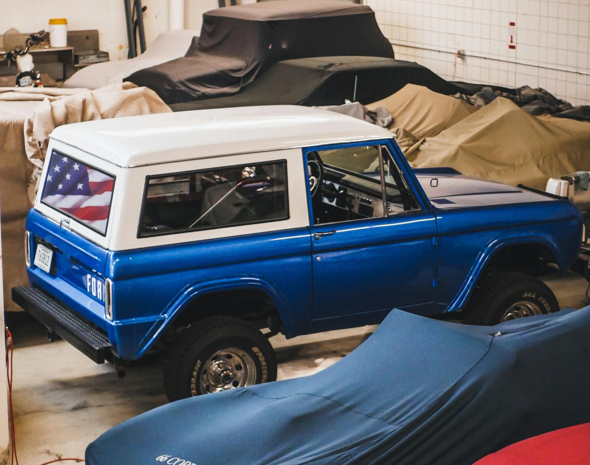 Ford Bronco 1st Gen