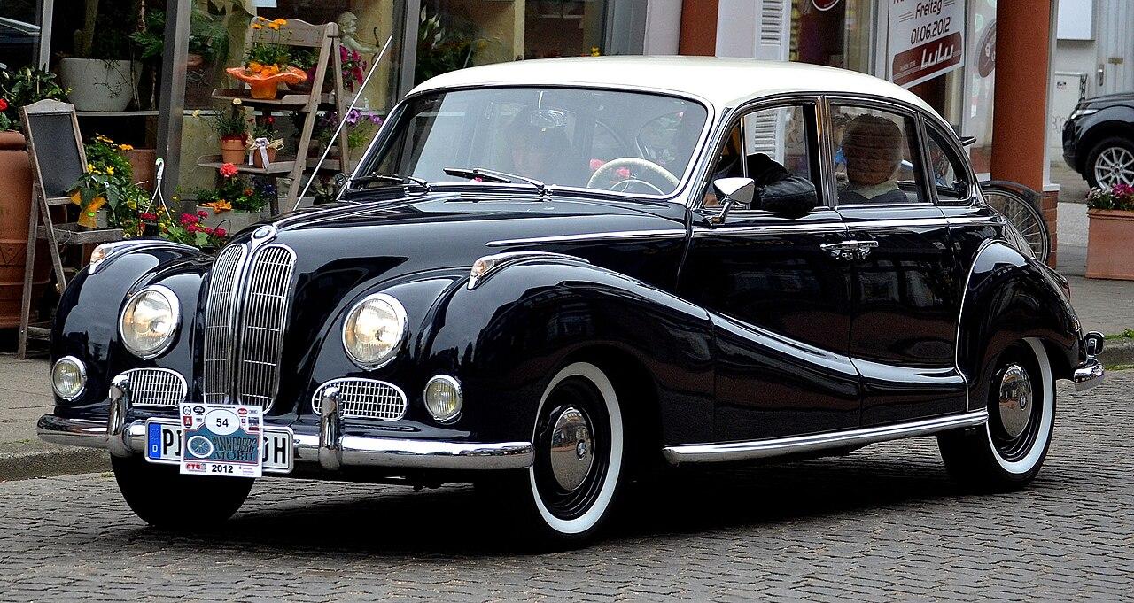 BMW 502
