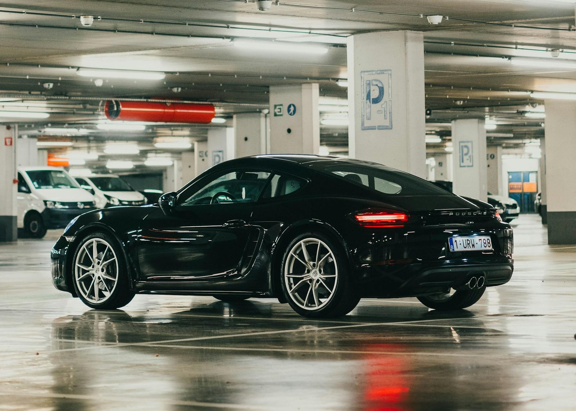 Porsche Cayman 981