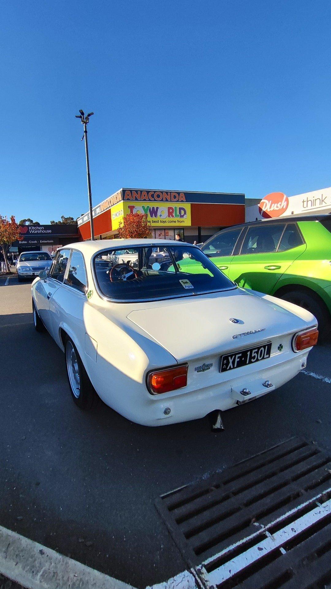 Alfa Romeo Giulia 105 Sprint
